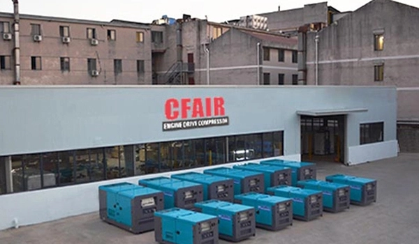 CFAIR مع ضواغط هواء بدون زيت تعمل بمحرك ديزل متطور